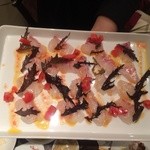 トラットリア コルポ デラ ストレーガ - しまなみ産真鯛のカルパッチョ