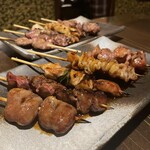 秘伝手羽先唐揚げと地鶏 焼き鳥 和個室 居酒屋 鳥心 - 