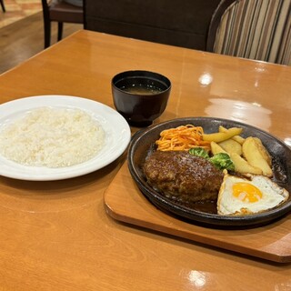 ハンバーグ 俵屋_1