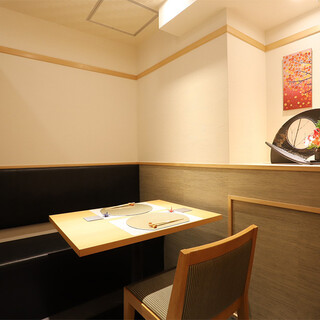 和の情緒漂う空間で大人の贅沢な時間を。