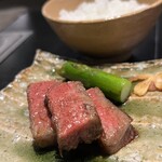 肉 希々 - 