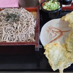 まるいち - 料理写真:ざるそば（中）＆昆布の天ぷら