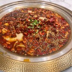 魚火鍋 唇辣道 - 