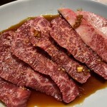 炭火焼肉ホルモンさわいし - 