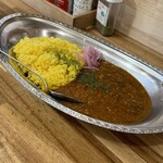 スパイスカレー ミルズ - 