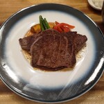 盛盛亭 - 最上級サーロインステーキ