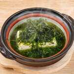Clay pot green laver tofu