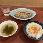 按田餃子 - 水餃子定食