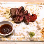 菅乃屋 - 馬肉ステーキ