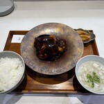 富麗華キッチン - 黒酢の酢豚セット　1980円