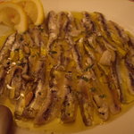 ロス・レイエス・マーゴス - OptioA30：大好物のサーディンは2人前で