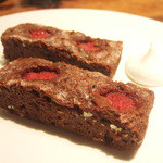 スパイスカフェ - バトゥン・ドュ・ショコラ(2本400円)