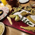 玄海の活魚と糸島直送の食 博多居酒屋 どげん海 - 