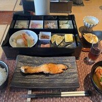 一游 - 
