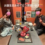 Tanshabu Nabe To Yakiniku No Mise Koizumi - 