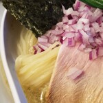 塩そば専門店 桑ばら - ハタハタの冷やし塩そば