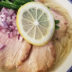 塩そば専門店 桑ばら - ハタハタの冷やし塩そば