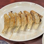 本家 第一旭 - 餃子は食べやすい味と大きさ