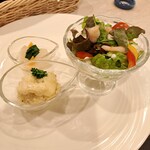 Cafe Crispy - ♦前菜盛り合わせ 彩もキレイで サラダのドレッシングが量も味も好み(*^^*) ポテサラの味付けが丁度良くてとても美味しい