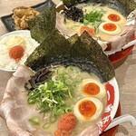 熟成豚骨ラーメン 豚骨麺屋一番軒 総本家 - 