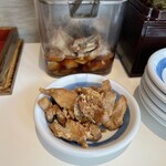 てんぷら 一代 - 卓上にあった無料の肉惣菜