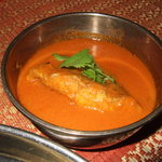 ベンガル料理プージャー - 魚のトマトカレー