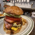 MUNCH'S BURGER SHACK - 