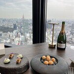 BELLUSTAR TOKYO - 