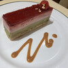 サロン・ド・テ シェ松尾  - 料理写真:ラズベリー抹茶のムースケーキ