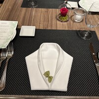 ポム・ダダン - 