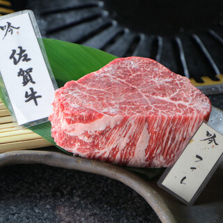 神戸牛、A5等級の佐賀牛を使用した焼肉コース7700円～