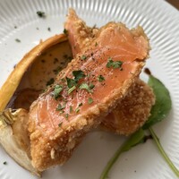 PASTA HOUSE AWkitchen FARM 多摩センター店 - メインランチのサーモンのカツレツ