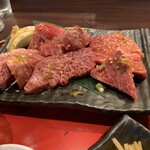 炭火焼肉 久 - 