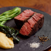 北海道産あか牛フィレ肉のステーキ