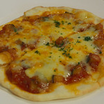 トラットリアチンクエポンテ - フルサイズのピザもいいけど、ミニピザ、結構いいですね。