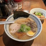 熊本ラーメン ひごもんず - 