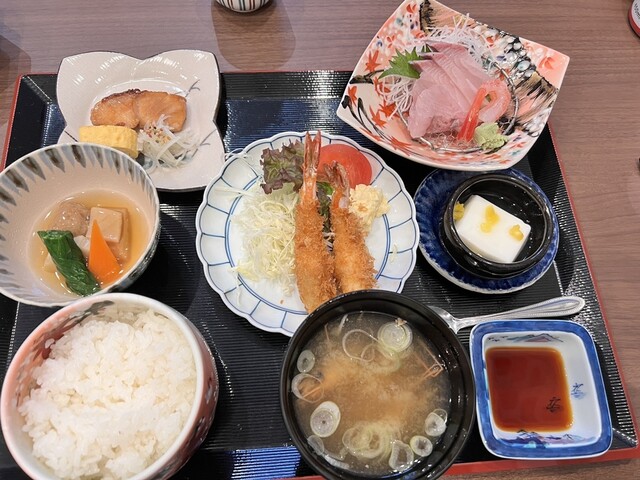 おさしみ食堂 さくべい - 巻/海鮮 | 食べログ
