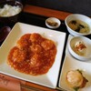 Rakushoku Chuuka Kou - エビチリ 1380円 (ライス、スープ、小鉢付き)