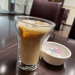 Cafe 馬車の扉 - 