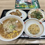 餃子の王将 セブンパークアリオ柏店 - 