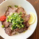 acatoki - 塩タン丼