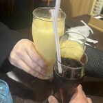 シバダイニング - マンゴースムージー&アイスコーヒー