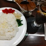 242051311 - 本格的でとても美味しいカレーでした。