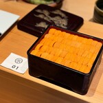 鮨 不二楼 - 一番札の根室雲丹