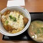Katsuya - カツ丼（梅）ご飯少なめ＋とん汁（小）