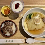 黒ひげ - 料理写真:もりおか冷麺とミニ牛カルビ丼セット 1,590円