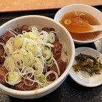 新川大勝軒飯店 - 新川大勝軒飯店(純レバ丼)