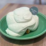 生クリーム専門店 MouMou Cafe - 濃厚生クリームのシフォンケーキ☆