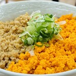 食事処 つるあん - 料理写真:つるあんのランチ
2色のそぼろ丼ランチ
ミニうどんorミニそば付き
