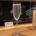 와인 사카바。LONGING HOUSE 가루이자와